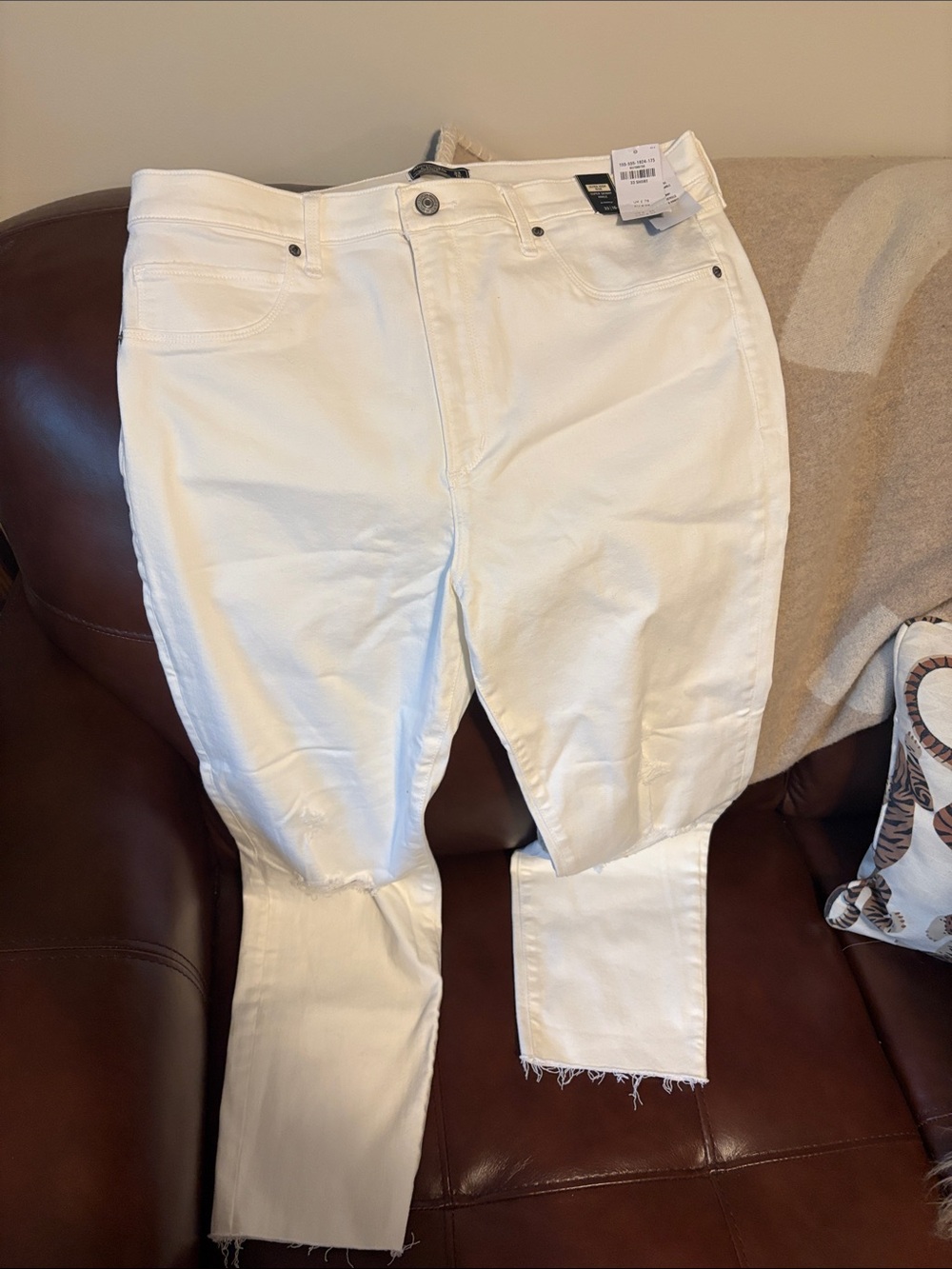 Abercrombie & Fitch White Women's Jeans - ultra high rise super skinny ankle